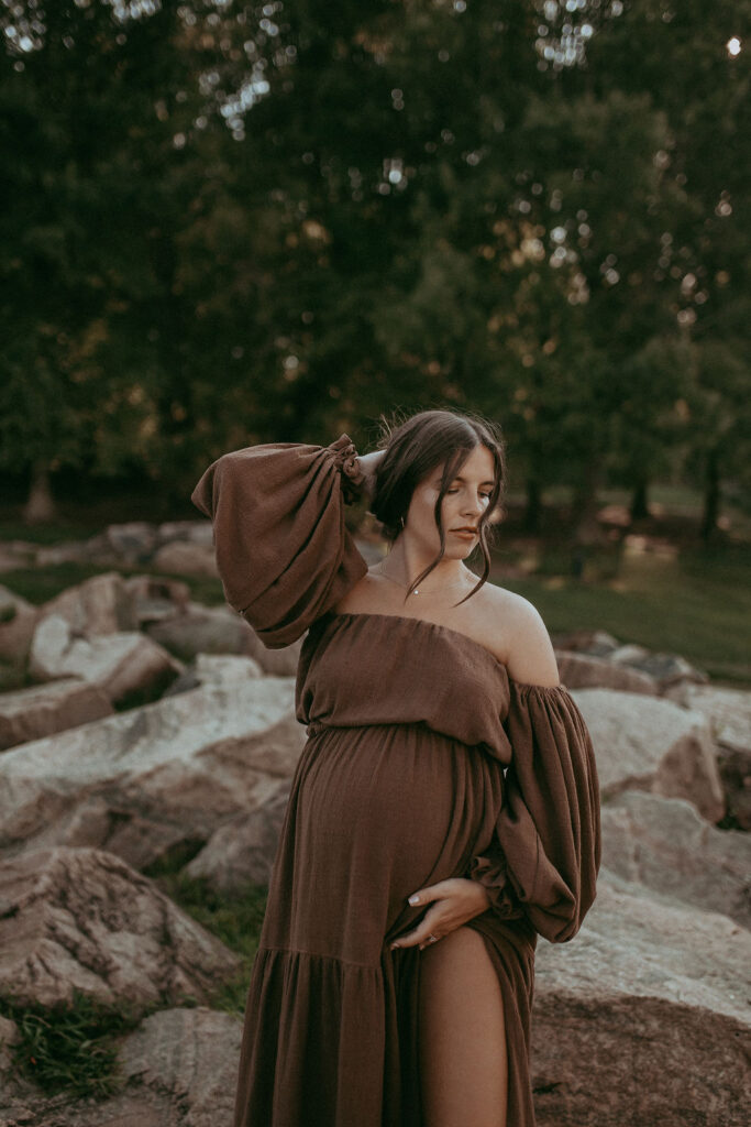 Maternity photoshoot in Raleigh, NC