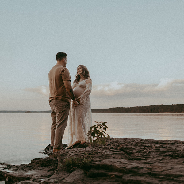 Raleigh NC maternity and newborn photographer review